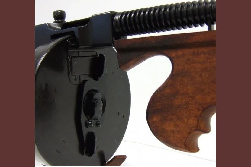 Thompson M1928 Non-Firing Sub-Machine Replica With Drum Magazine