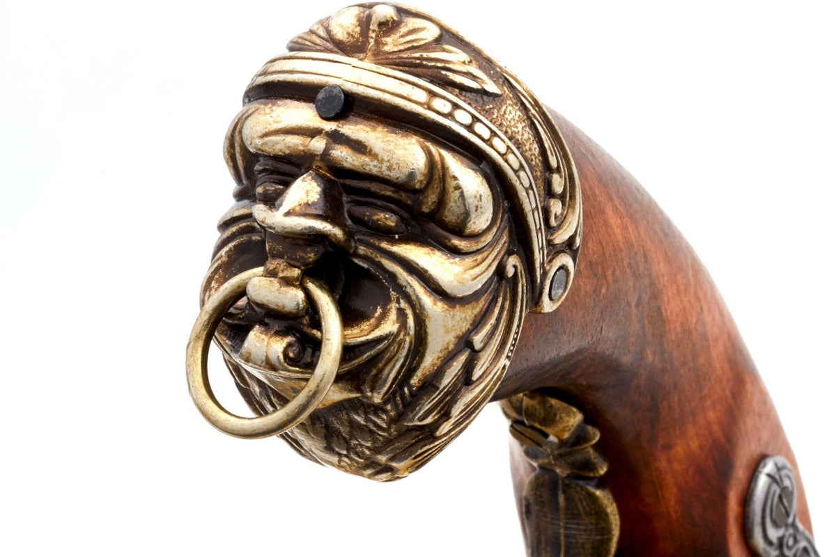Denix 1104/L Italian pirate blunderbuss pistol, lion butt-cap angled detail