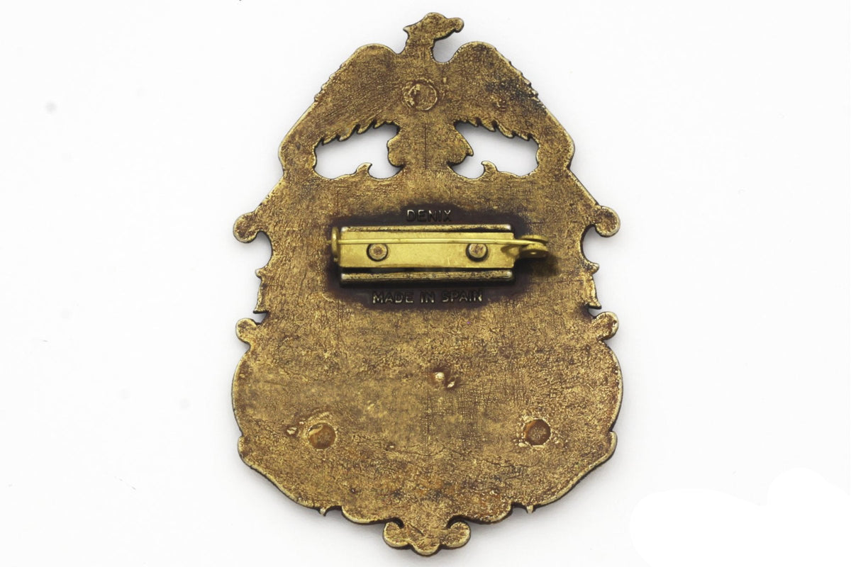 Denix 112L brass Deputy U.S. marshal eagle badge, rear view with needle pin and clasp