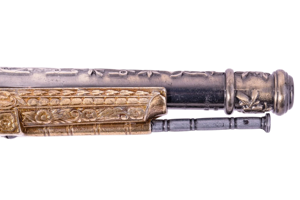 Denix 1246 Scottish flintlock pistol decorative muzzle and barrel end detail