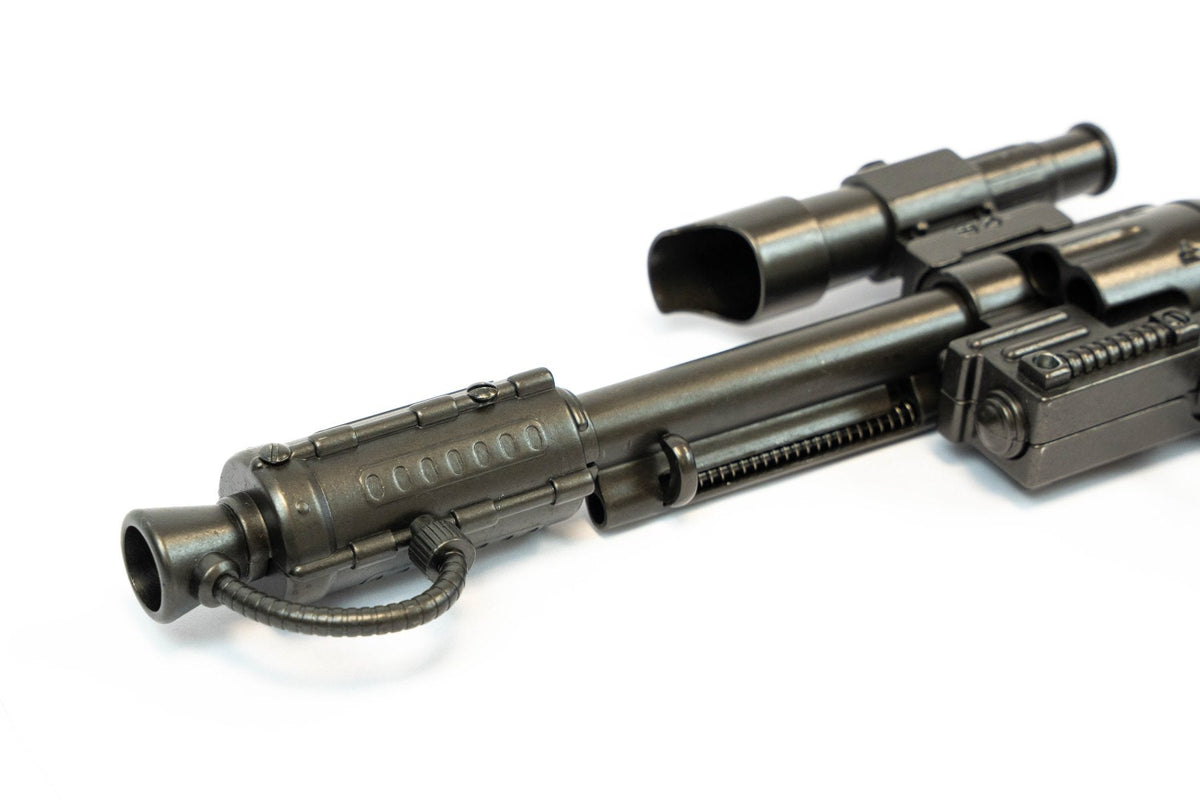 Denix 1320 Steampunk revolver barrel and industrial muzzle housing detail
