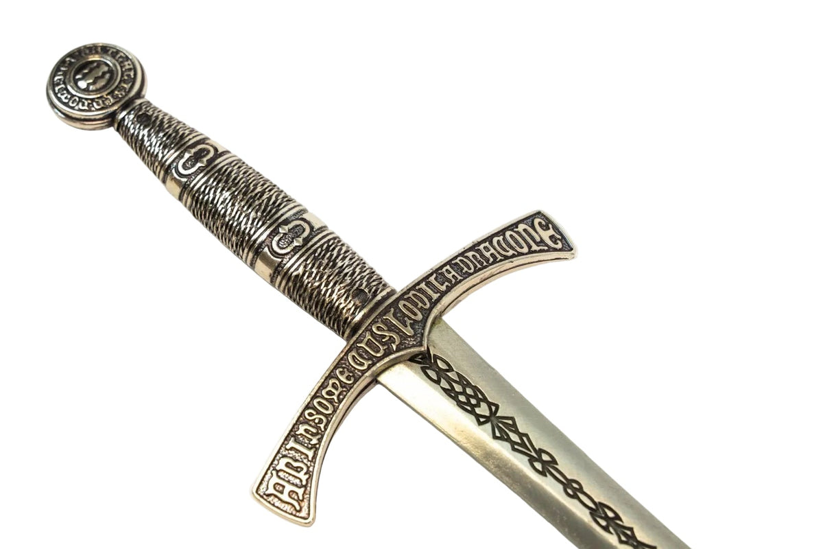 Denix 4206 medieval French dagger unsheathed with ornate hilt and metal blade