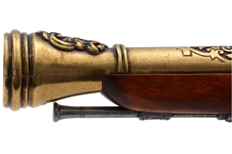 Pirate flintlock blunderbuss replica with brass finish
